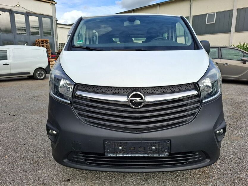 Opel Vivaro 51.029 km 12.990 € Kernen i. r 71394