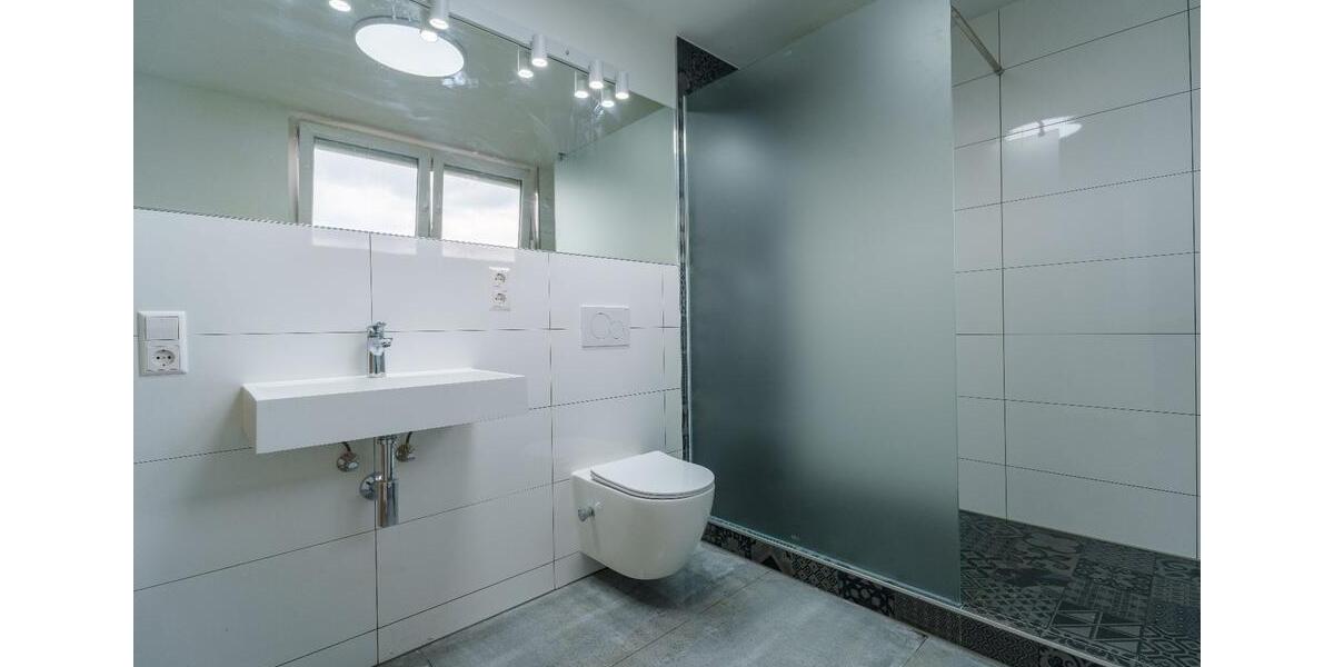 Etagenwohnung Reutlingen Reutlingen (Kernstadt) - 4 Zimmer, 85 m&sup2;, 319.000&euro; | Angebot:26479376