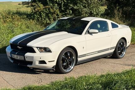 Ford Mustang 139.000 km 14.490 &euro; Vaihingen an der Enz 71665