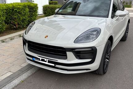 Porsche Macan 21.300 km 74.800 € Böblingen 71034