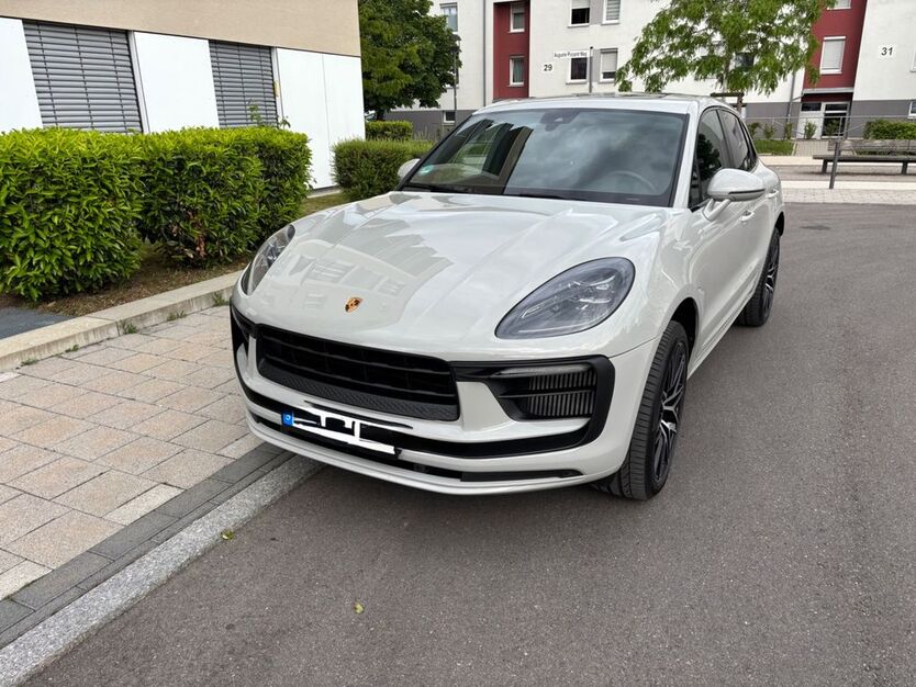 Porsche Macan 21.300 km 74.800 € Böblingen 71034