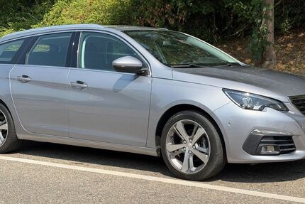 Peugeot 308 109.000 km 7.900 &euro; Fellbach 70736