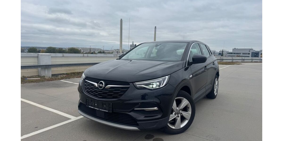 Opel Grandland (X) 99.440 km 13.990 &euro; Sindelfingen 71065