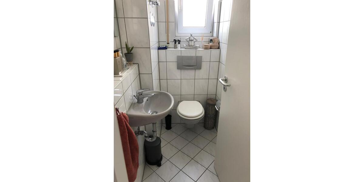 Dachgeschoßwohnung Korntal-Münchingen Münchingen - 3 Zimmer, 73 m&sup2;, 1.100&euro; | Angebot:26383044