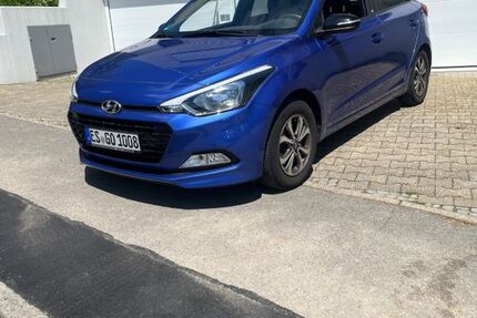 Hyundai i20 61.191 km 9.790 &euro; Esslingen 73732