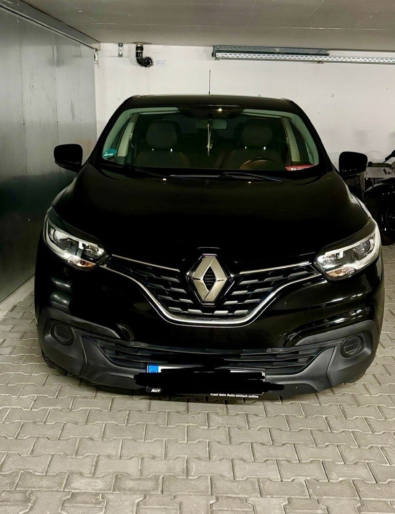 Renault Kadjar 82.000 km 10.800 € Stuttgart 70173