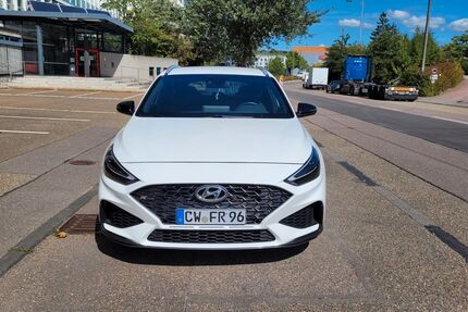 Hyundai i30 89.000 km 17.500 € Neubulach 75387