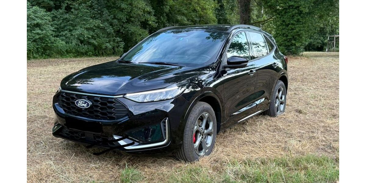 Ford Kuga 7.000 km 25.000 &euro; Stuttgard 70173