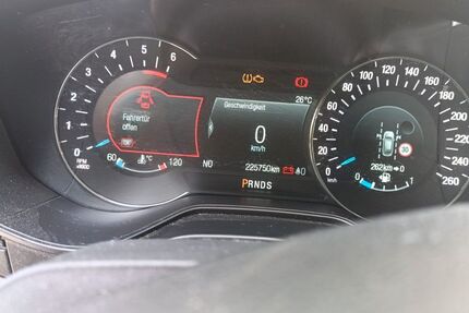 Ford Mondeo 225.500 km 7.500 &euro; Stuttgart 70378