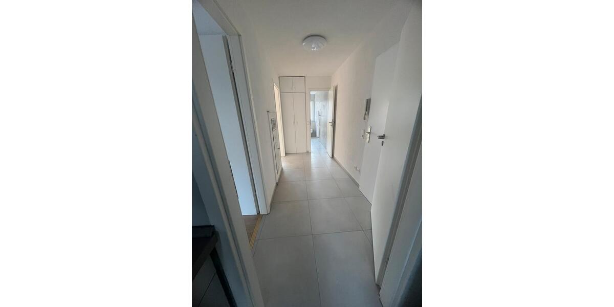 Hochparterre Ludwigsburg Hoheneck - 2 Zimmer, 55 m&sup2;, 900&euro; | Angebot:24782752