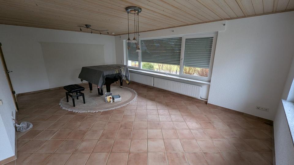 2 Fam.-Haus mit ELW, keine Makler Anfragen !!!
