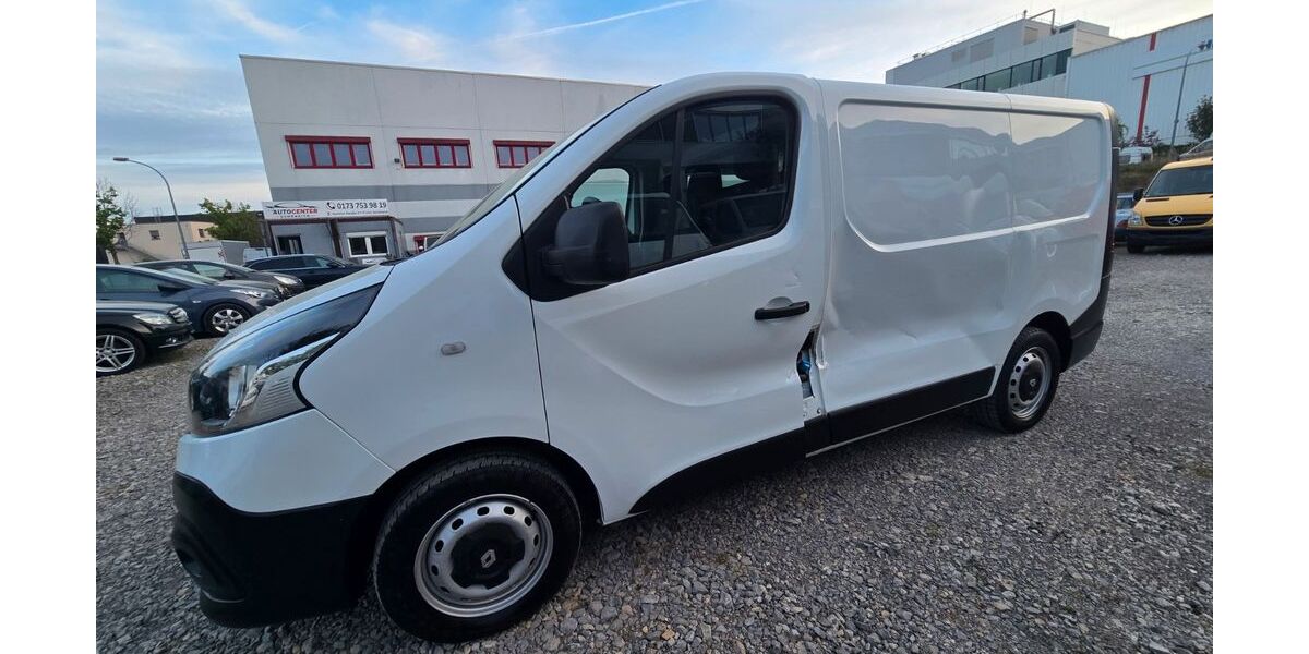 Renault Trafic 69.000 km 7.790 &euro; Schönaich bei Stuttgart 71101