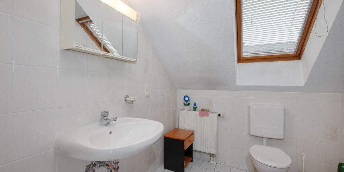 Einfamilienhaus Niefern-Öschelbronn Öschelbronn - 4 Zimmer, 137 m&sup2;, 575.000&euro; | Angebot:24860330