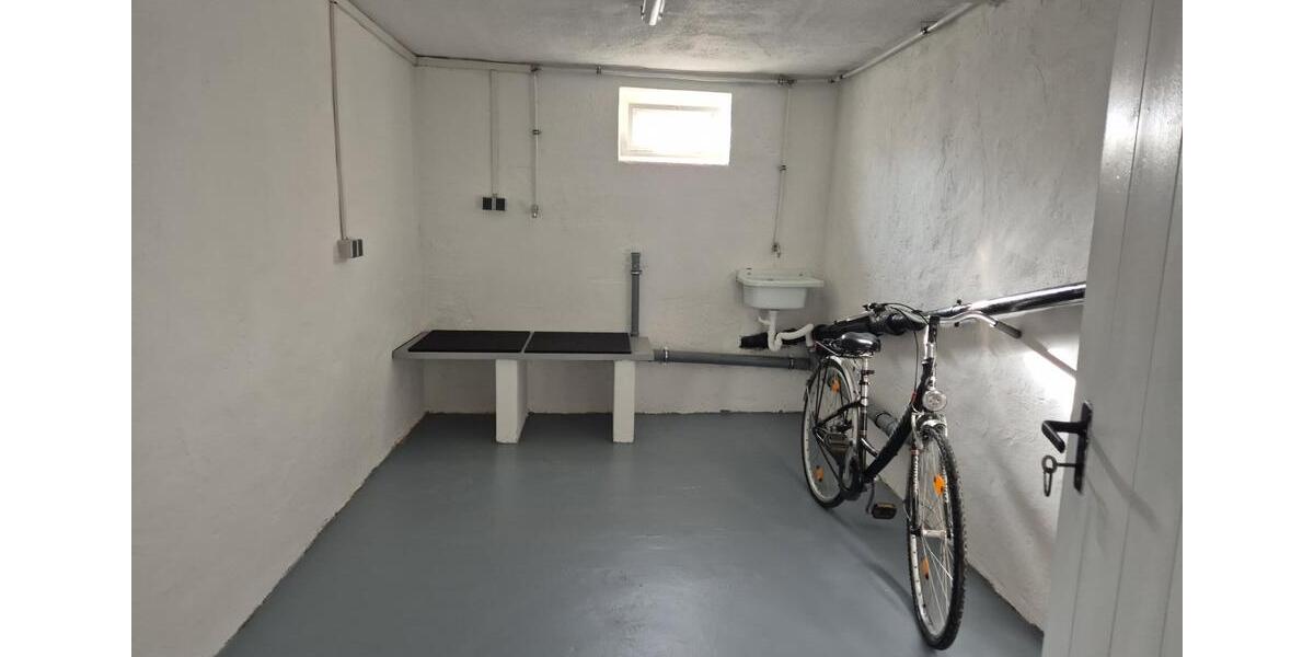 Dachgeschoßwohnung Wendlingen am Neckar - 3 Zimmer, 40 m&sup2;, 172.000&euro; | Angebot:24617902