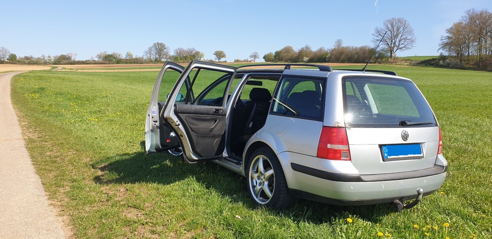 VW Golf V Variant 262.500 km 1.300 &euro; Großbettlingen 72663