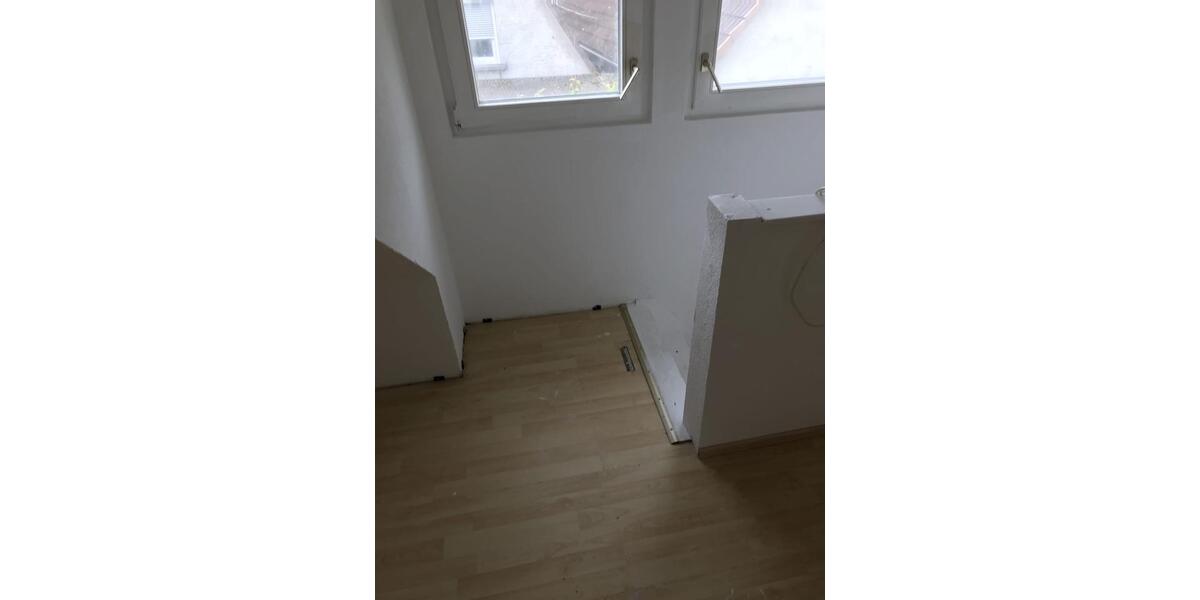 Doppelhaushälfte Vaihingen an der Enz - 6 Zimmer, 165 m&sup2;, 460.000&euro; | Angebot:26634550