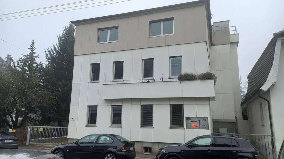 Wohnung zum Kaufen in Stuttgart Möhringen 219.000 € 69 m²