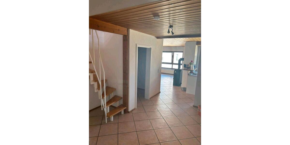 Maisonettenwohnung Markgröningen - 3 Zimmer, 115 m&sup2;, 1.150&euro; | Angebot:26398165
