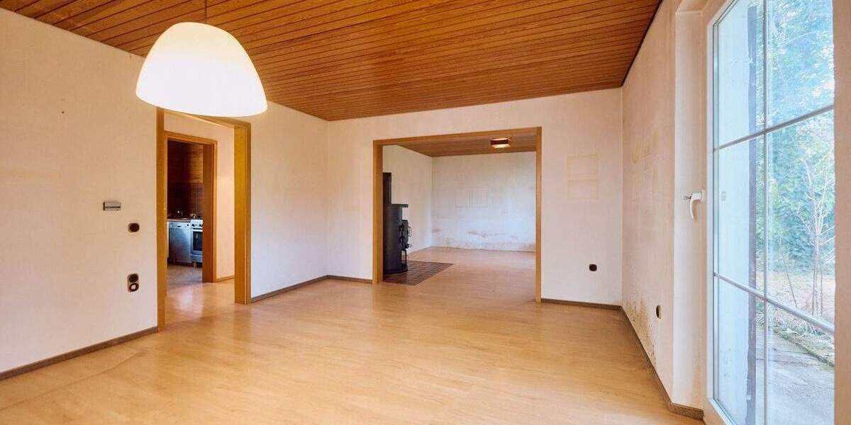 Einfamilienhaus Böblingen - 8 Zimmer, 162 m&sup2;, 648.500&euro; | Angebot:25601577