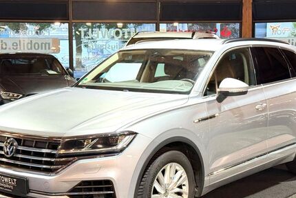 VW Touareg 147.000 km 33.937 € Bietigheim-Bissingen 74321