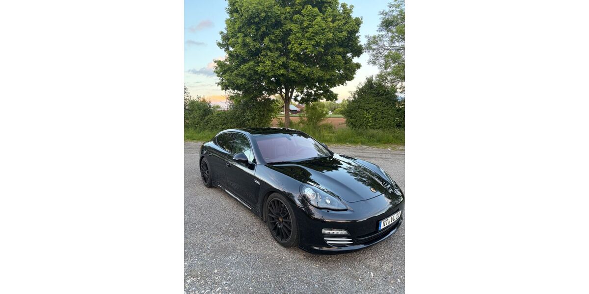 Porsche Panamera 105.000 km 31.699 &euro; Reutlingen 72768