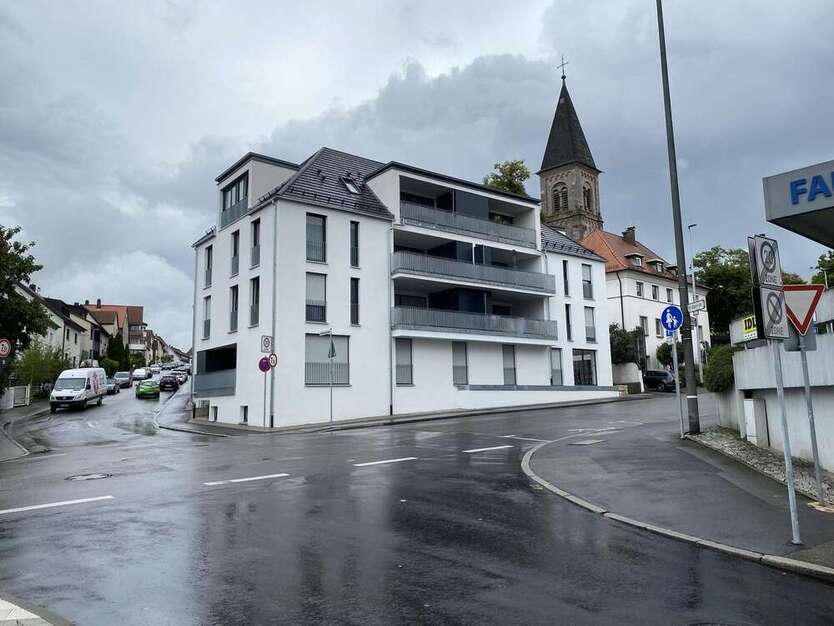 Wohnung zum Mieten in Böblingen 1.390 € 99 m²