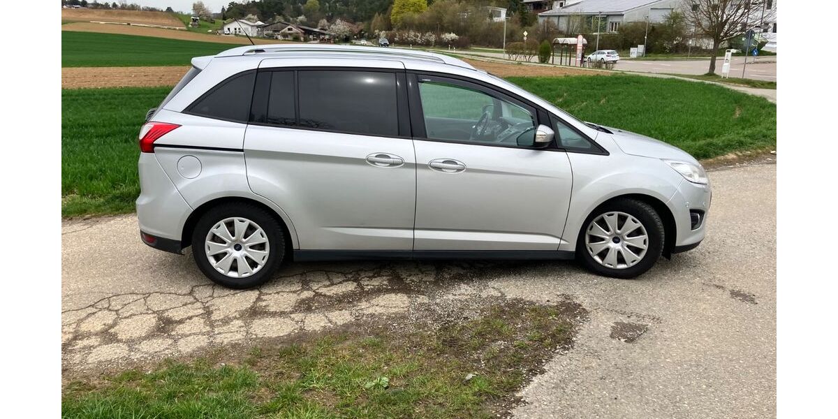 Ford Grand C-Max 156.000 km 6.300 &euro; Weissach 71287