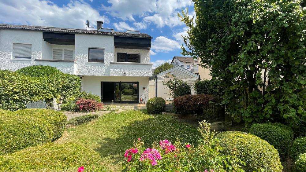 Einfamilienhaus Böblingen - 4 Zimmer, 143 m&sup2;, 630.000&euro; | Angebot:26924255