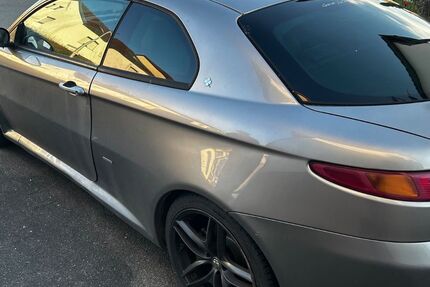 Alfa Romeo GT 267.000 km 1.799 &euro; Oberboihingen 72644