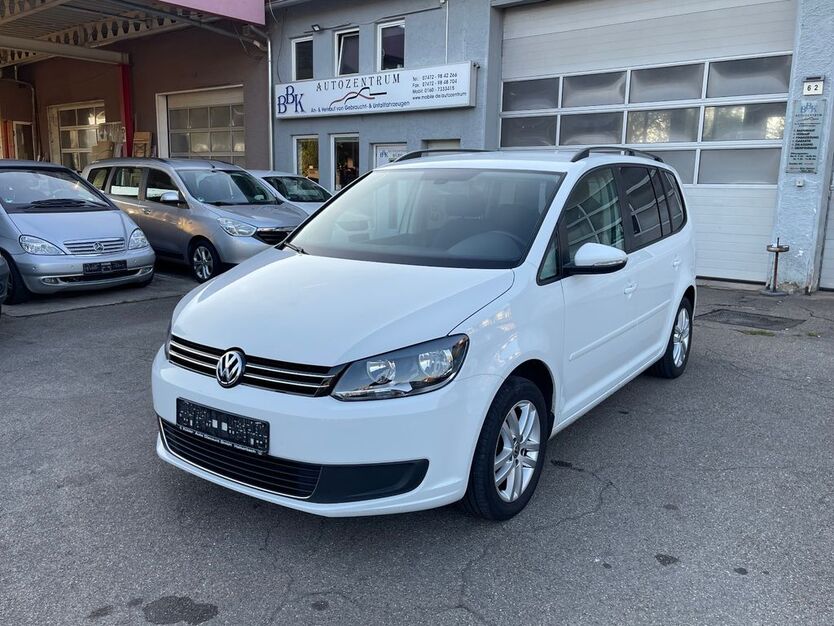 VW Touran 199.600 km 7.900 € Tübingen-Bühl 72072