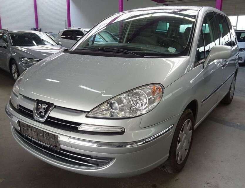 Peugeot 807 267.808 km 2.250 € Holzgerlingen bei Stuttgart 71088