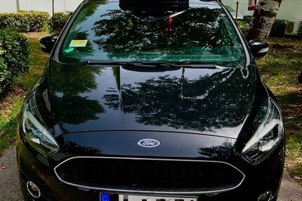 Ford S-Max 70.000 km 21.800 &euro; Esslingen 73732