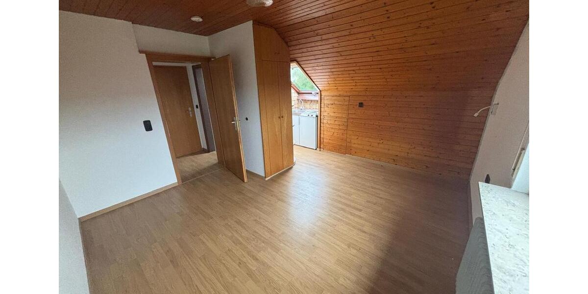 Etagenwohnung Renningen - 1 Zimmer, 20 m&sup2;, 750&euro; | Angebot:24712655