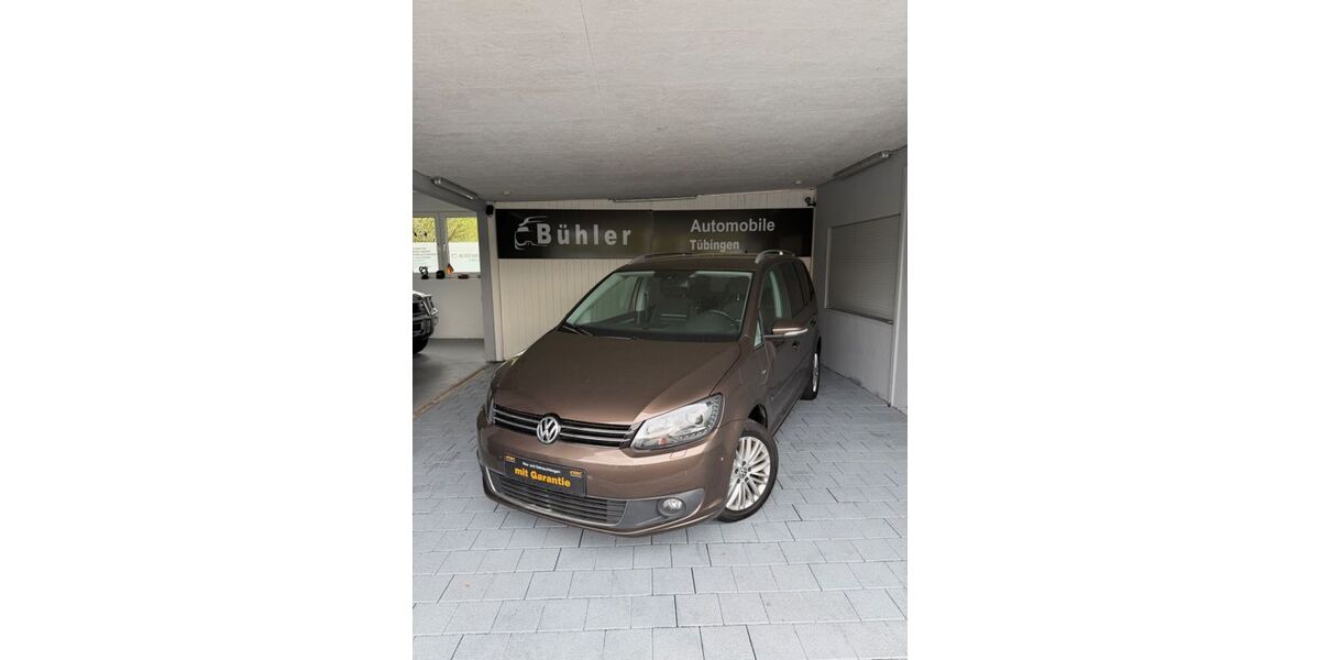 VW Touran 148.954 km 9.990 &euro; Tübingen 72072