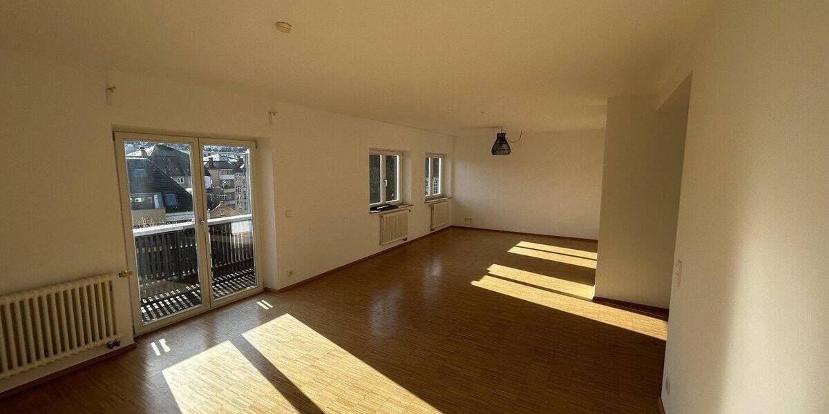 Etagenwohnung Stuttgart West - 2 Zimmer, 72 m&sup2;, 1.300&euro; | Angebot:26862385