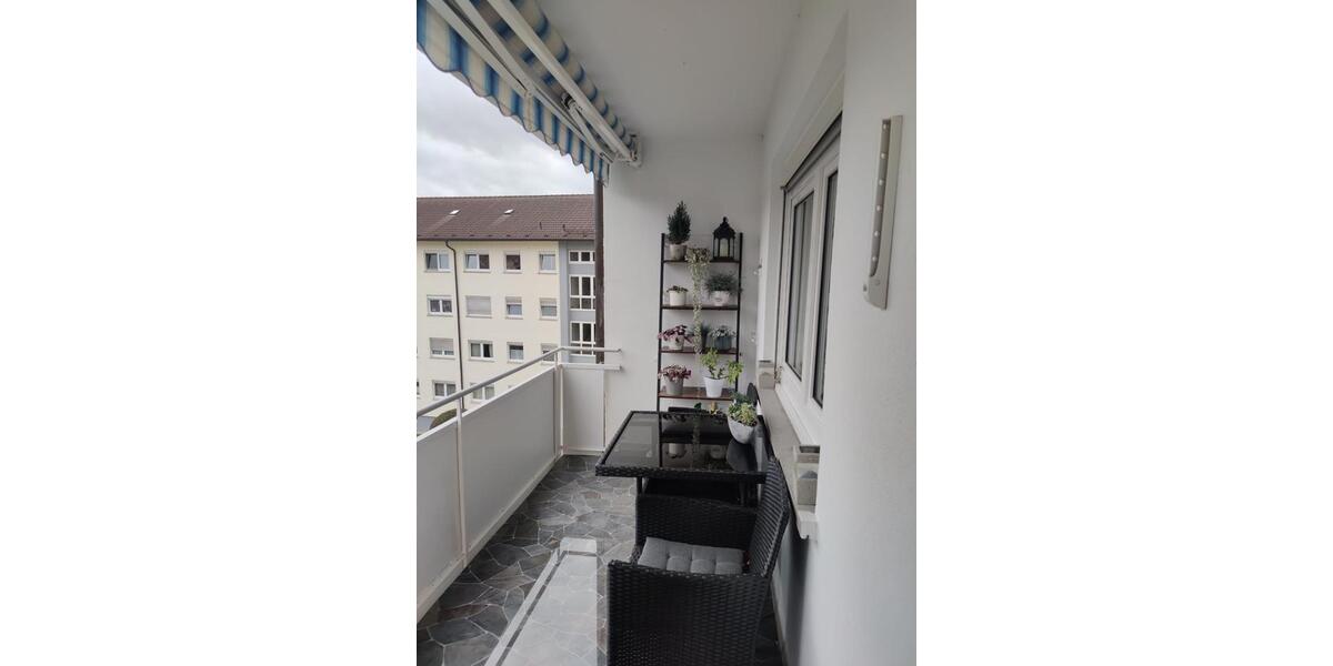 Etagenwohnung Gerlingen - 3 Zimmer, 70 m&sup2;, 1.350&euro; | Angebot:26424771