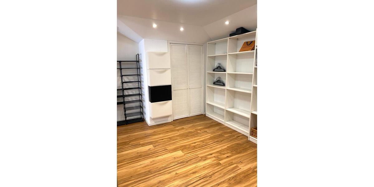Terrassenwohnung Tübingen Derendingen - 3 Zimmer, 82 m&sup2;, 1.500&euro; | Angebot:26144375