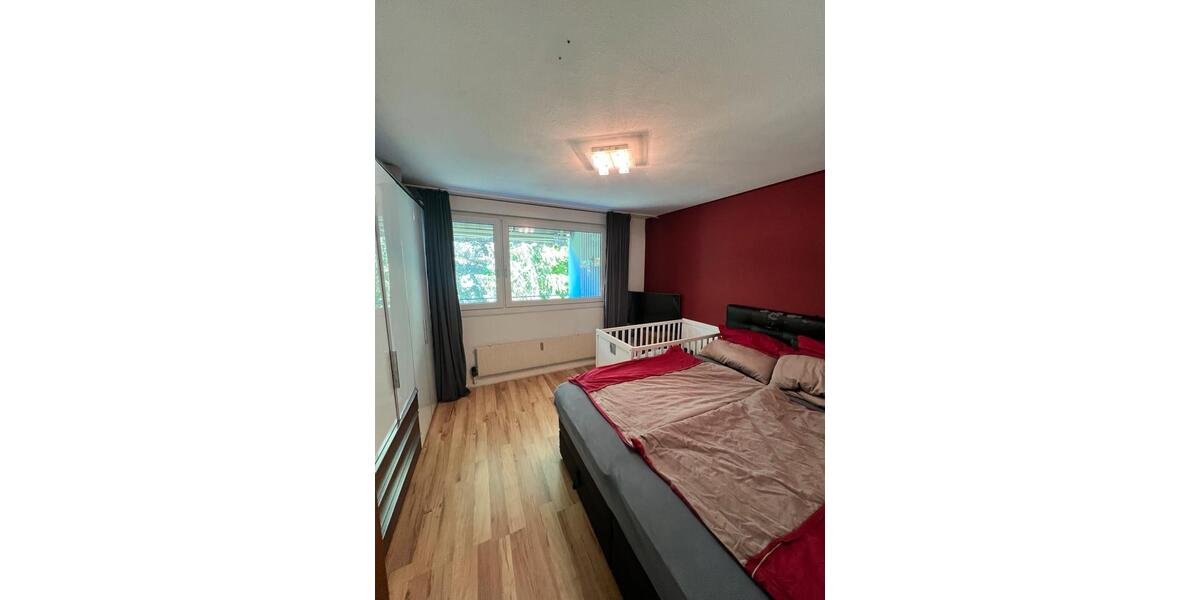 Mehrfamilienhaus, Wohnhaus Bietigheim-Bissingen Bissingen - 3.5 Zimmer, 87 m&sup2;, 275.000&euro; | Angebot:26980290