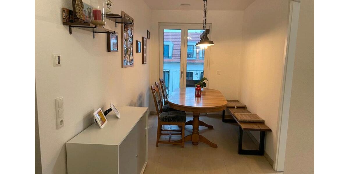 Etagenwohnung Ludwigsburg Eglosheim - 3.5 Zimmer, 87 m&sup2;, 2.000&euro; | Angebot:25923478