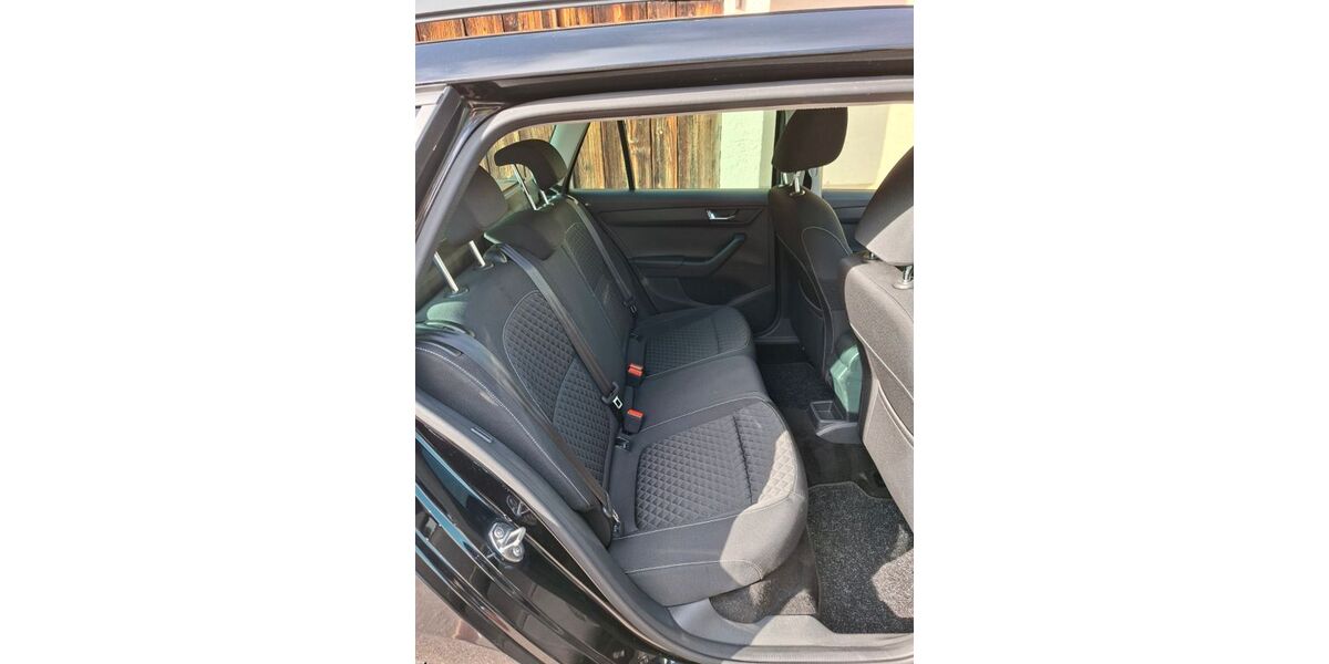 Skoda Fabia 78.060 km 12.600 &euro; Neustetten 72149