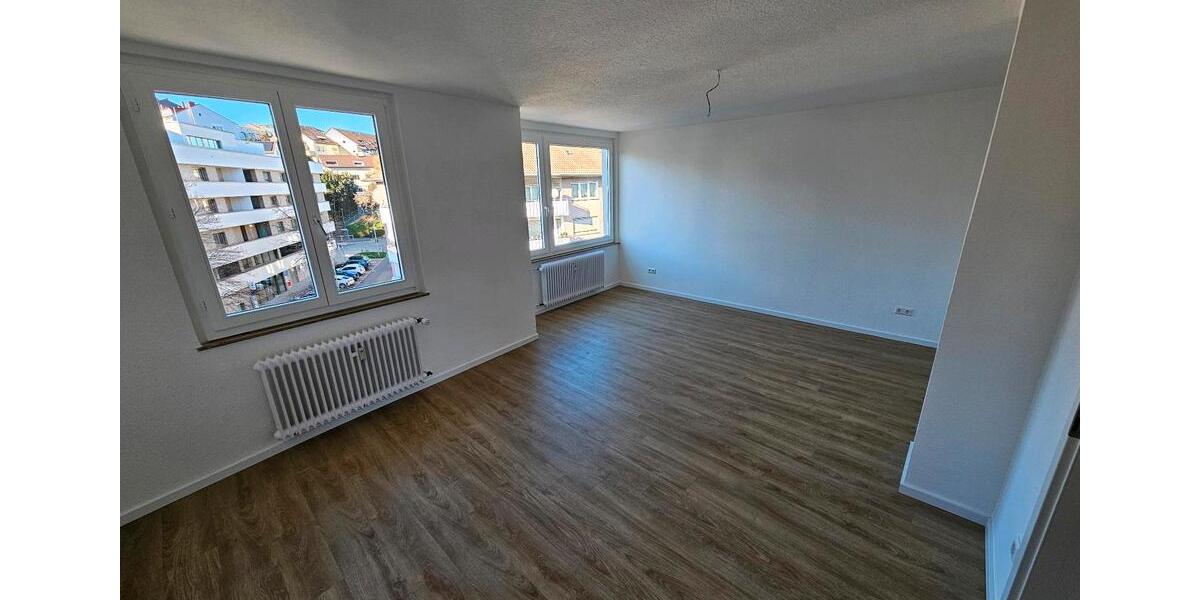 Etagenwohnung Pforzheim Eutingen - 4 Zimmer, 120 m&sup2;, 1.550&euro; | Angebot:24431620