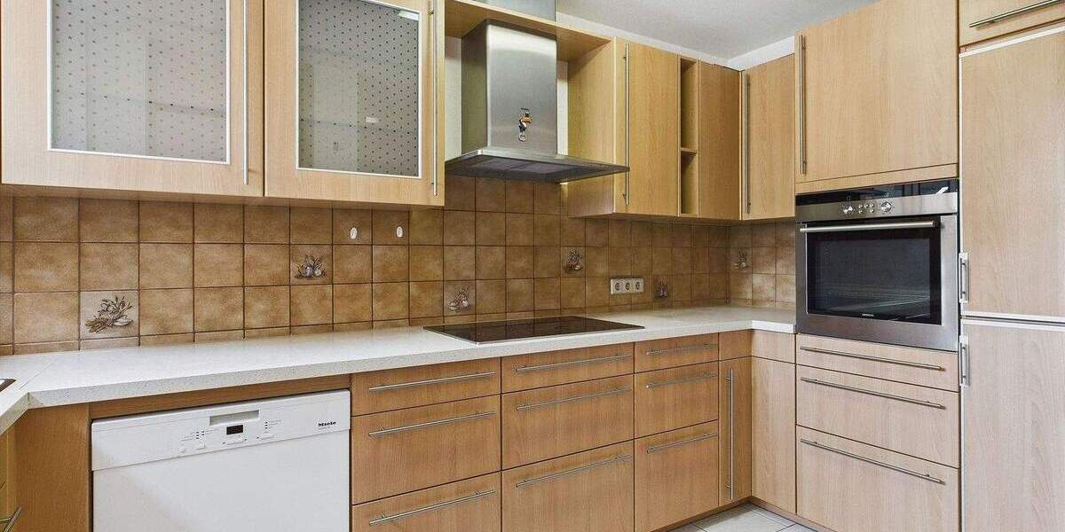 Etagenwohnung Esslingen am Neckar Sulzgries - 3 Zimmer, 88 m&sup2;, 290.000&euro; | Angebot:24155845