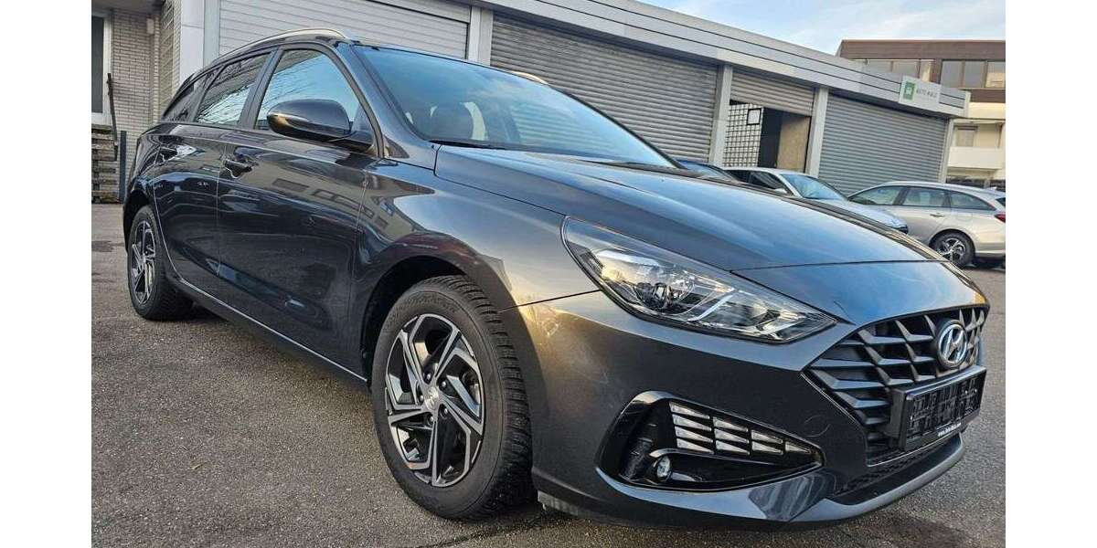 Hyundai i30 14.621 km 18.250 &euro; Leonberg 71229