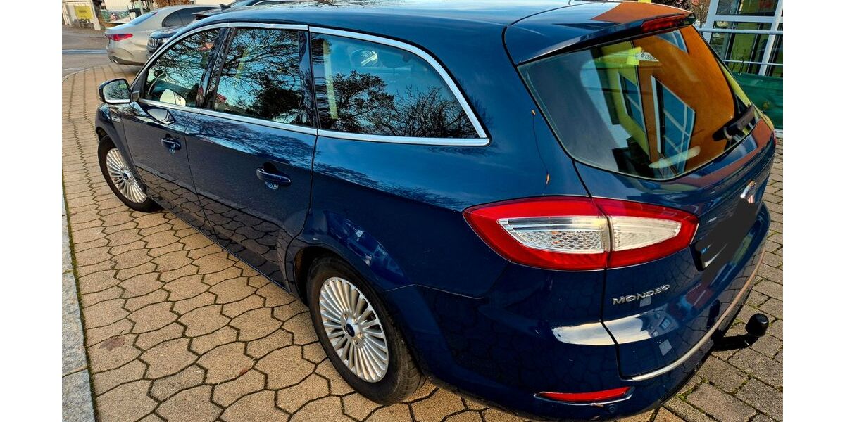 Ford Mondeo 348.800 km 2.800 &euro; Filderstadt 70794
