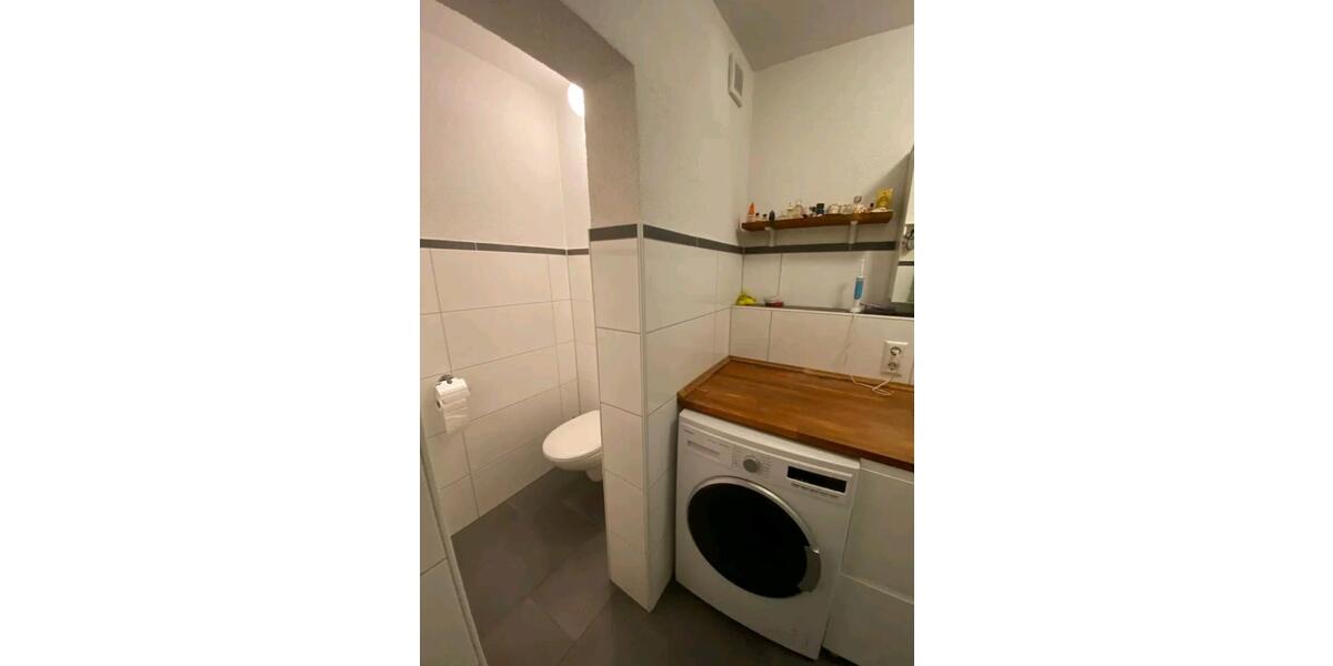 Hochparterre Ludwigsburg - 3 Zimmer, 76 m&sup2;, 1.220&euro; | Angebot:26443373