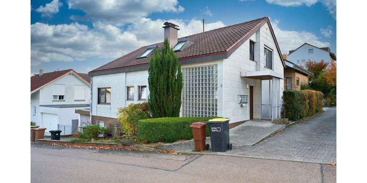 Einfamilienhaus Asperg - 6.5 Zimmer, 164 m&sup2;, 575.000&euro; | Angebot:23494909