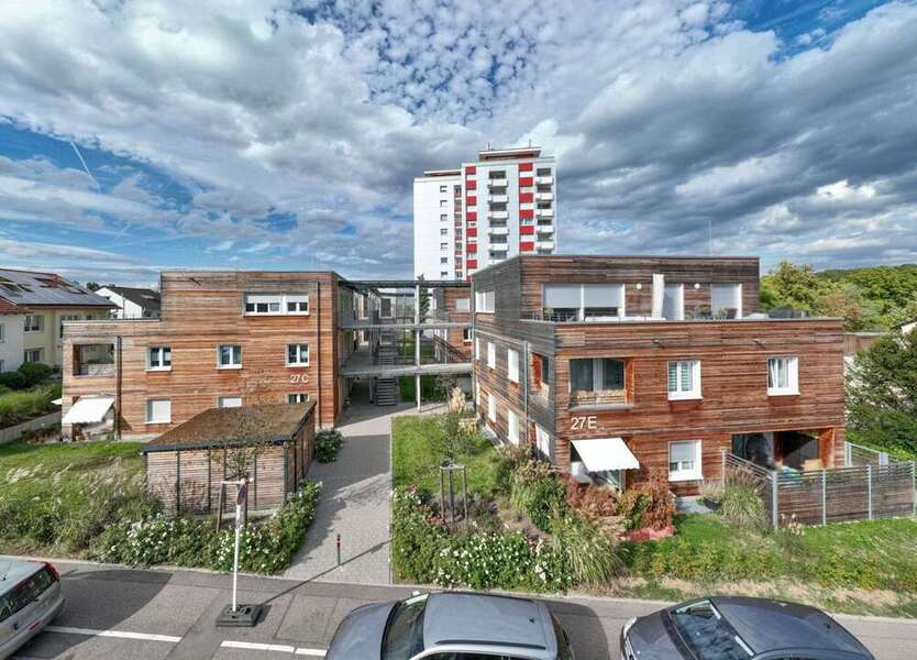 Wohnung zum Mieten in Stuttgart 1.952 € 126.77 m²