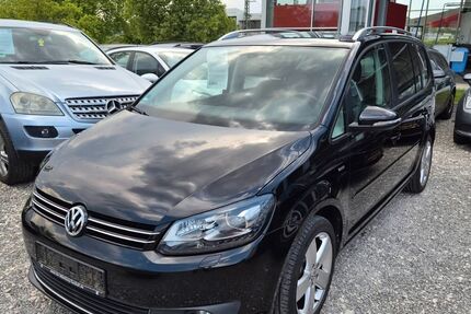 VW Touran 153.000 km 9.290 &euro; Reutlingen 72766