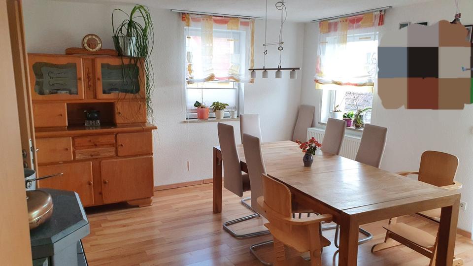 Etagenwohnung Rottenburg am Neckar - 5.5 Zimmer, 146 m&sup2;, 1.230&euro; | Angebot:23791263
