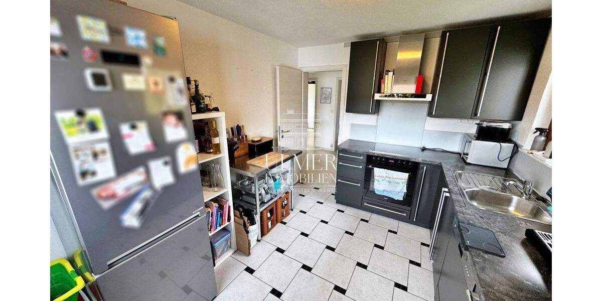 Einfamilienhaus Böblingen - 8 Zimmer, 154 m&sup2;, 660.000&euro; | Angebot:24814342